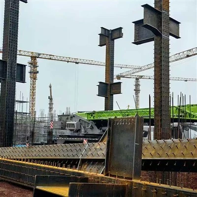 Kovinski strukturni steber